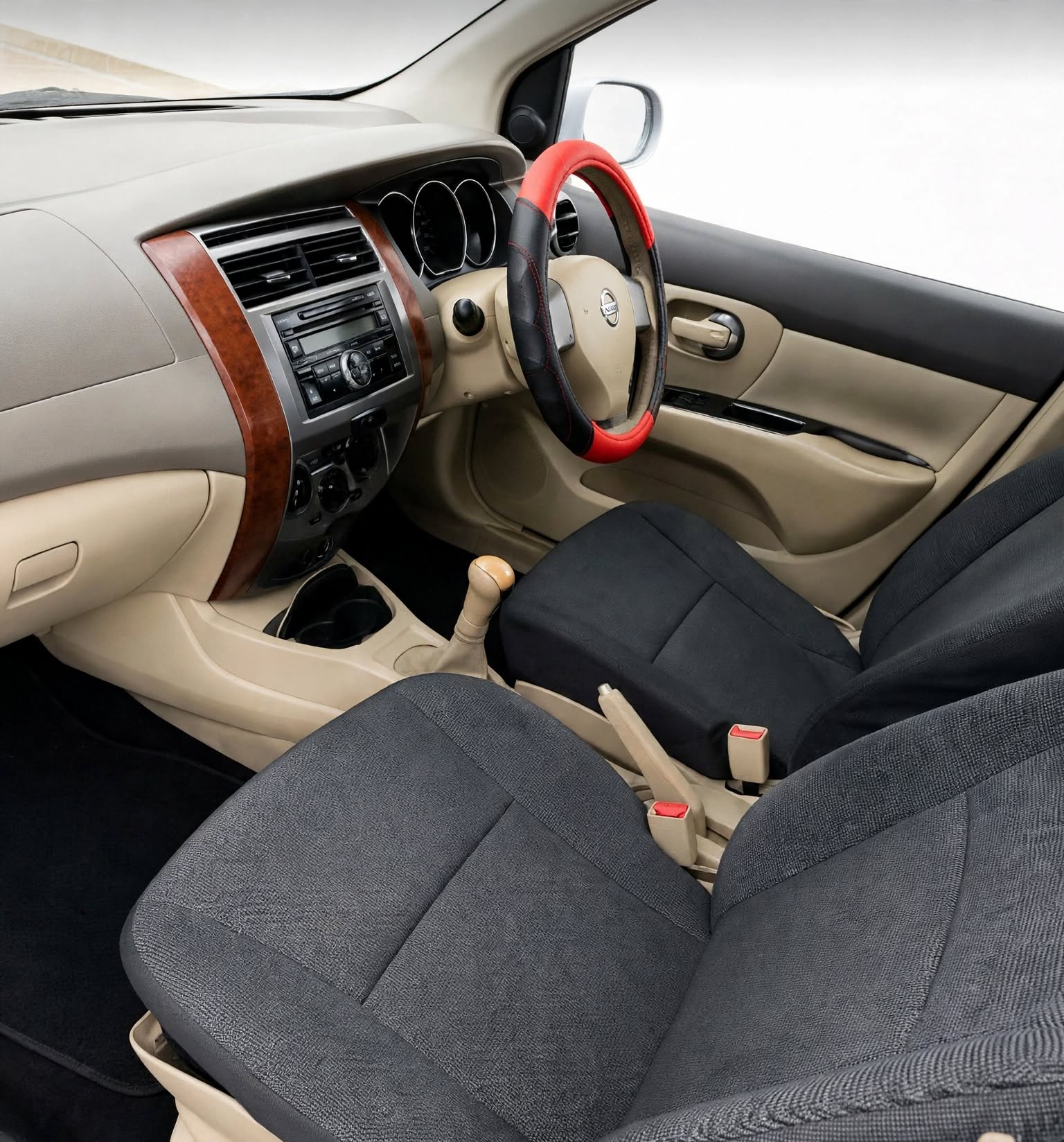 2013 nissan livina r87,500 5